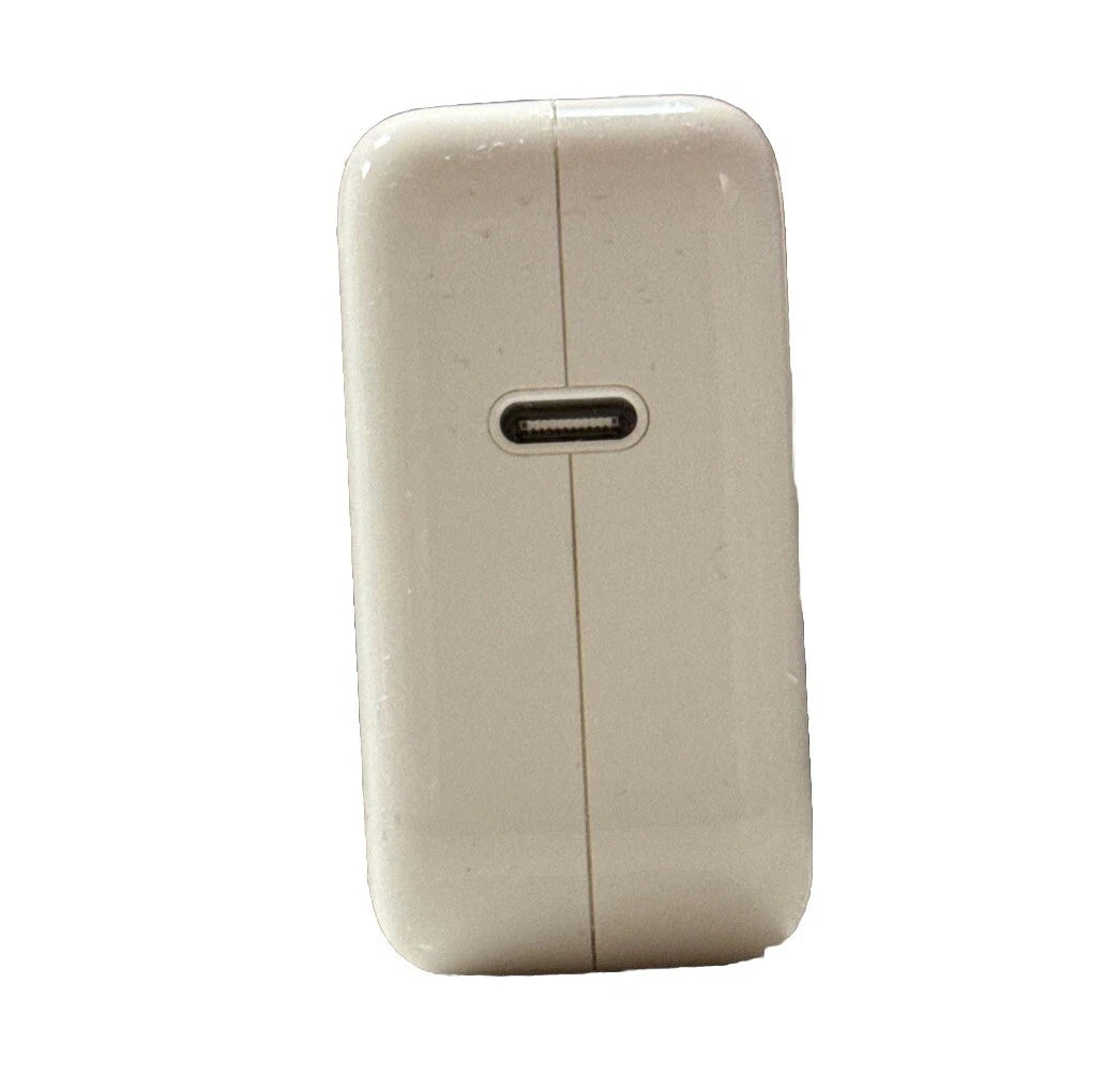 Adaptador de Corriente USB-C de 30W Apple - Carga Segura y Rápida